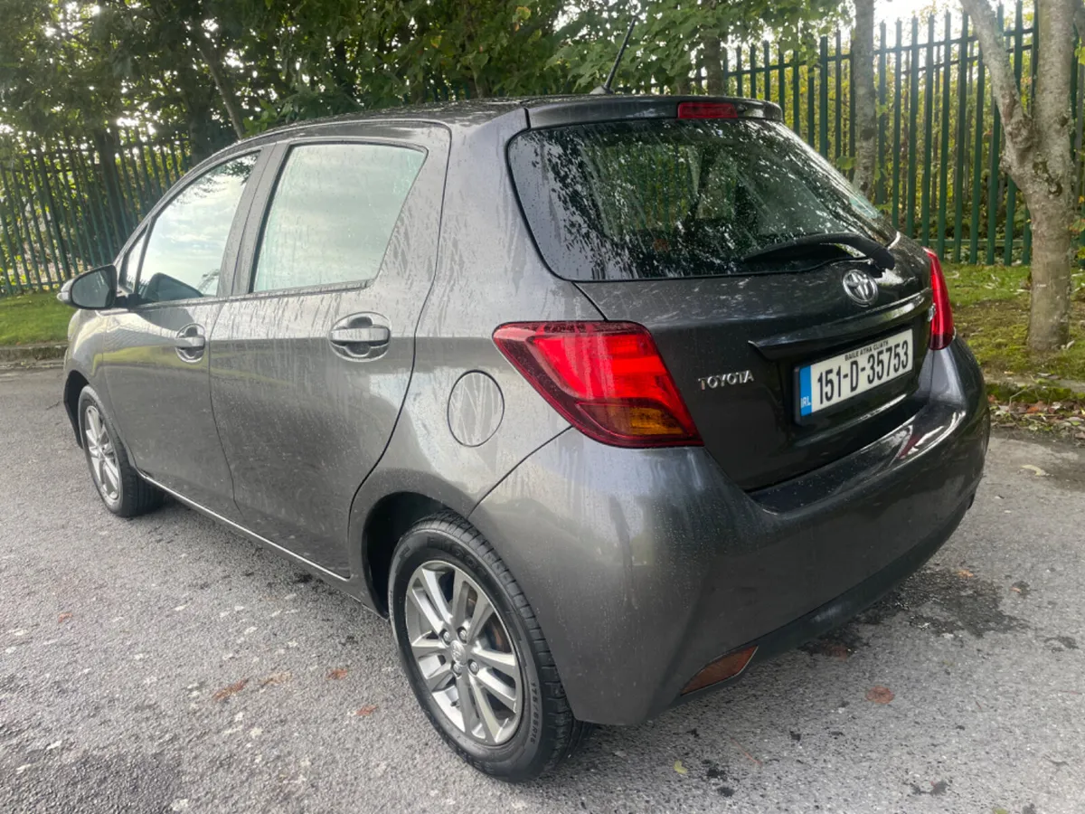 Toyota Yaris 2015 - Image 4
