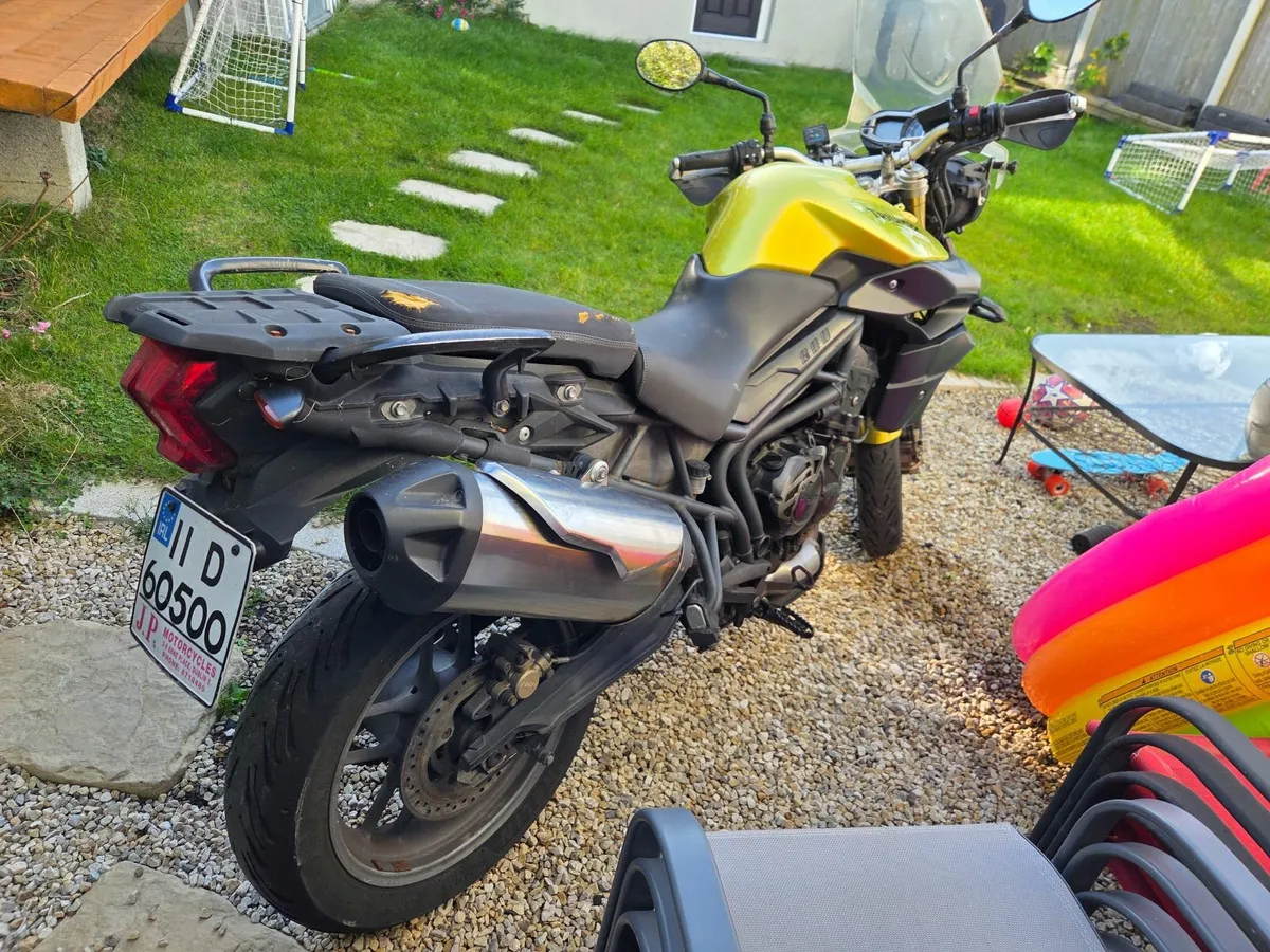 Triumph Tiger 800 - Image 2