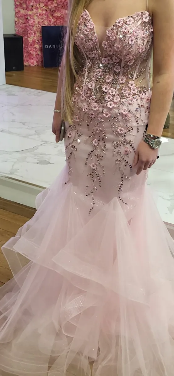 Debs dress - Image 2