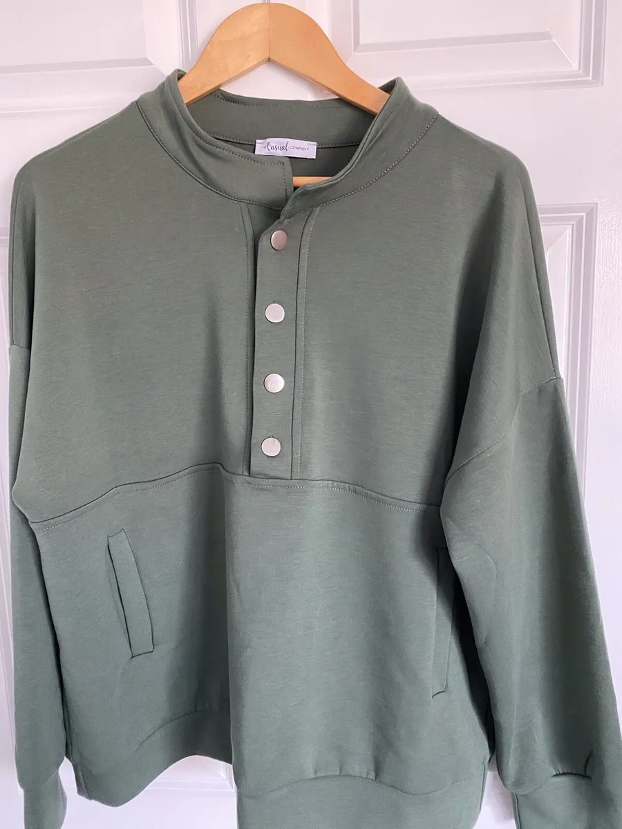 Jumper - Image 1