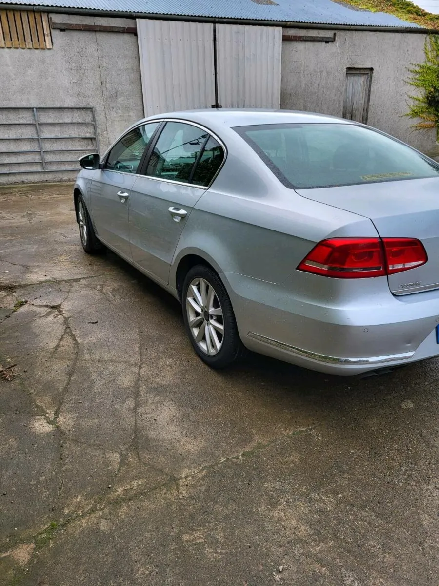 2014 Volkswagen Passat   Executive  Model   2.0TDI - Image 2