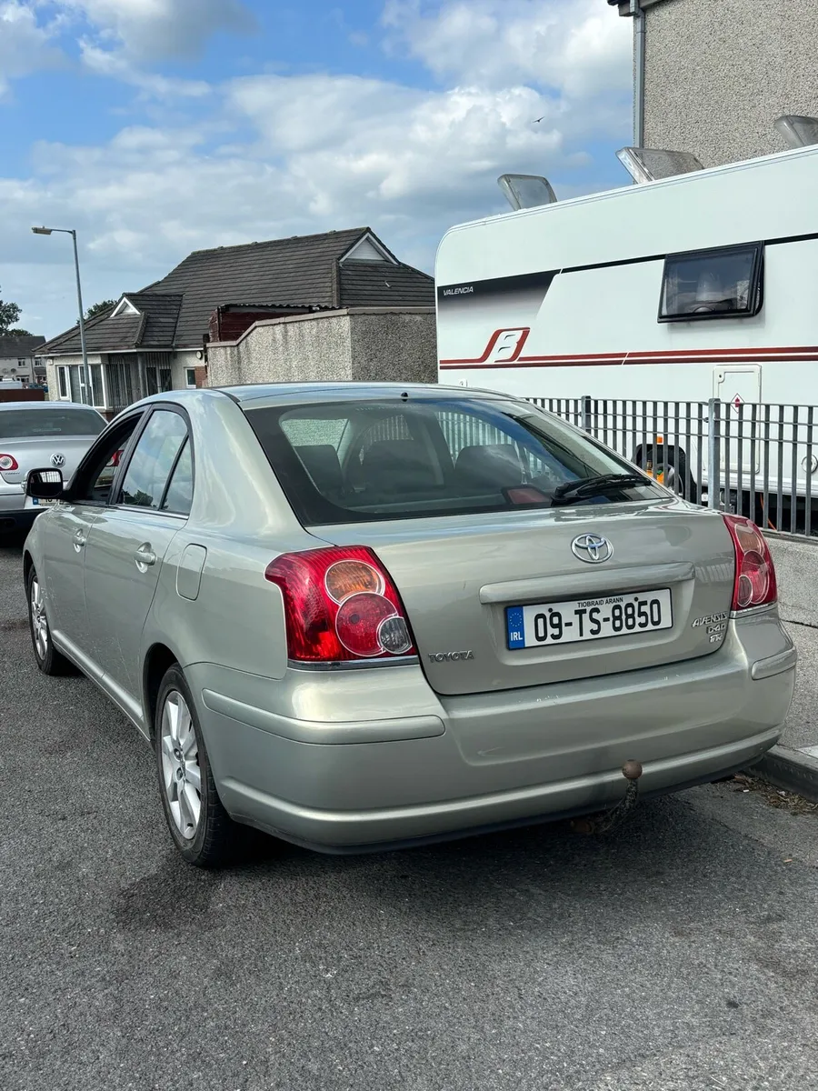 2009 Toyota Avensis - Image 4