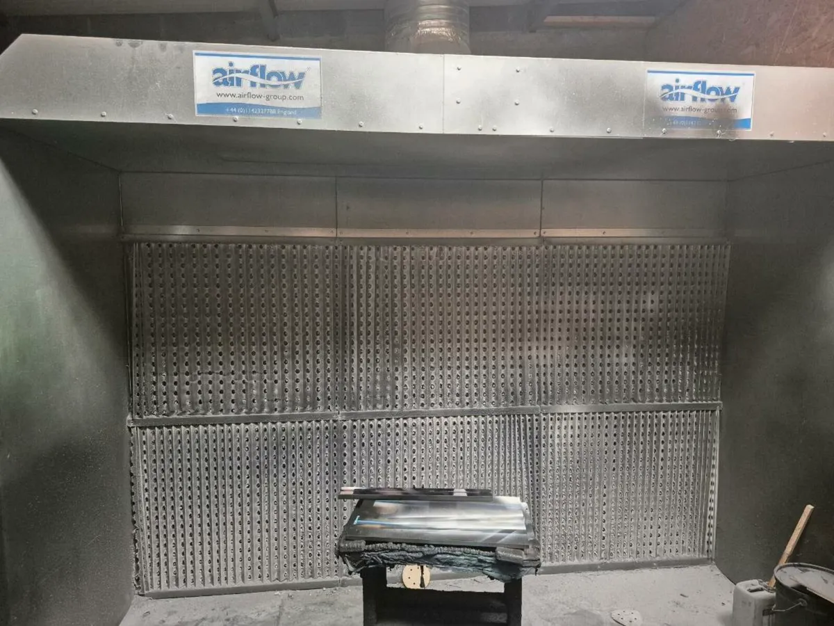 3 Meter Spray Booth - Image 2