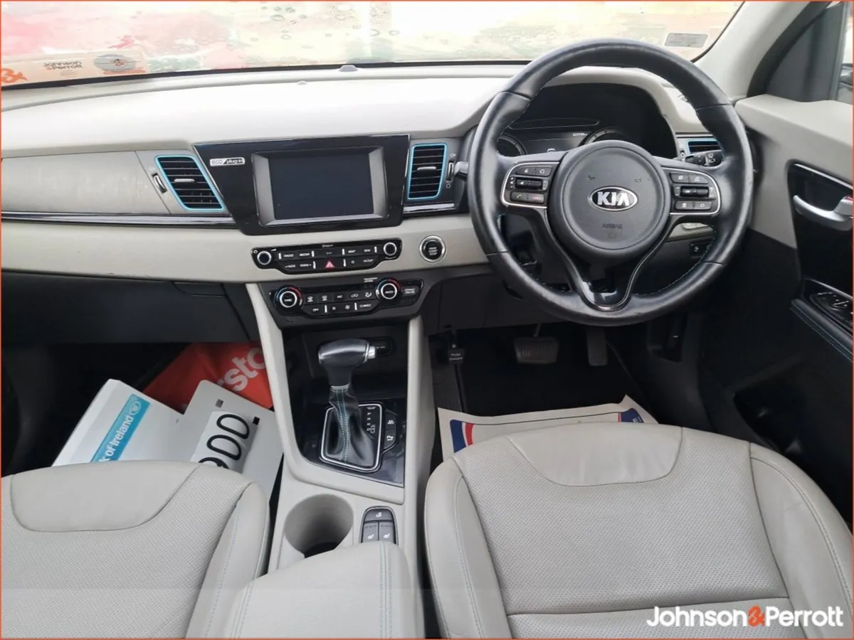 Kia Niro 1.6 GDI Plug-in Hybrid - Image 4