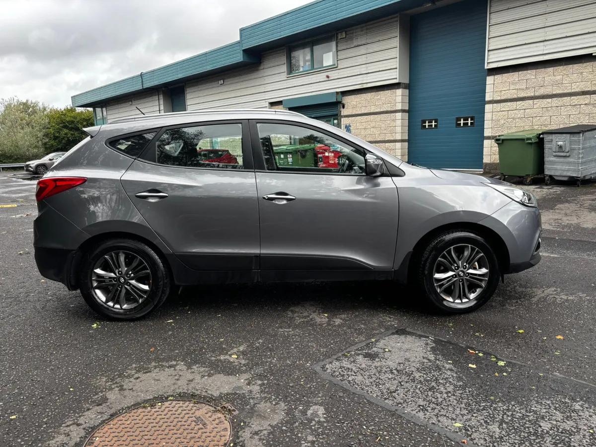 HYUNDAI IX35 / 2014 / 1.7 DIESEL / MANUAL - Image 4