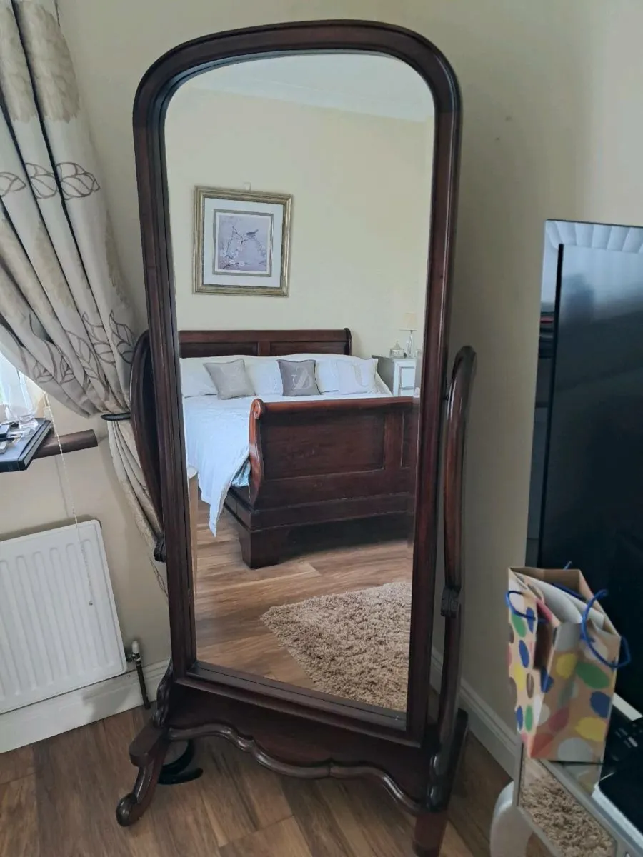 Mahogony  sleigh bed frame  and full length mirro - Image 4