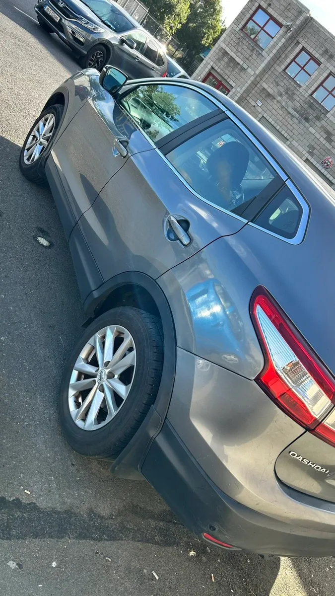 Nissan Qashqai 2014 - Image 4