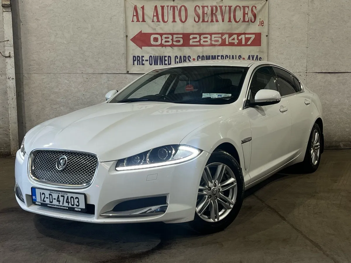 12 AUTOMATIC JAGUAR XF / MINT CONDITION NCT PASSED - Image 1