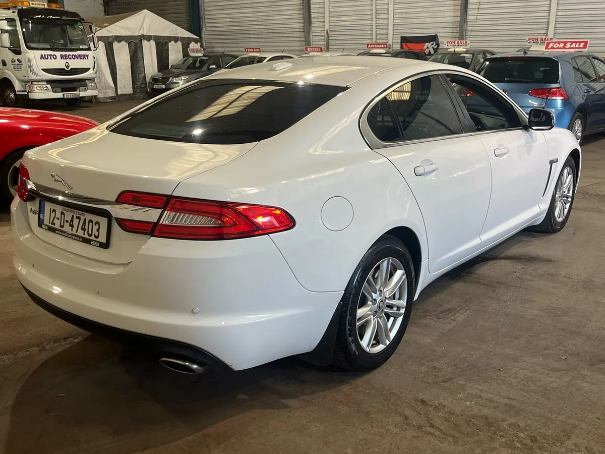 12 AUTOMATIC JAGUAR XF / MINT CONDITION NCT PASSED - Image 4