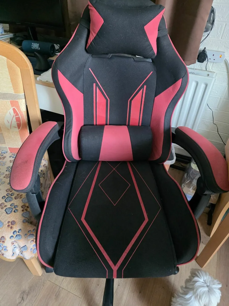 Gaming-Chairs - Image 1