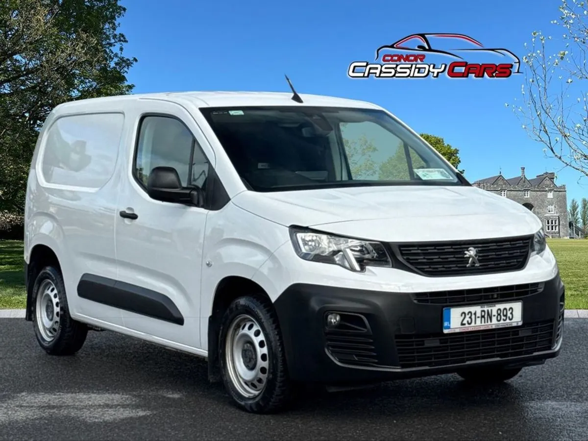 Peugeot Partner Professional Plus 1.5 Blue HDI  v - Image 1