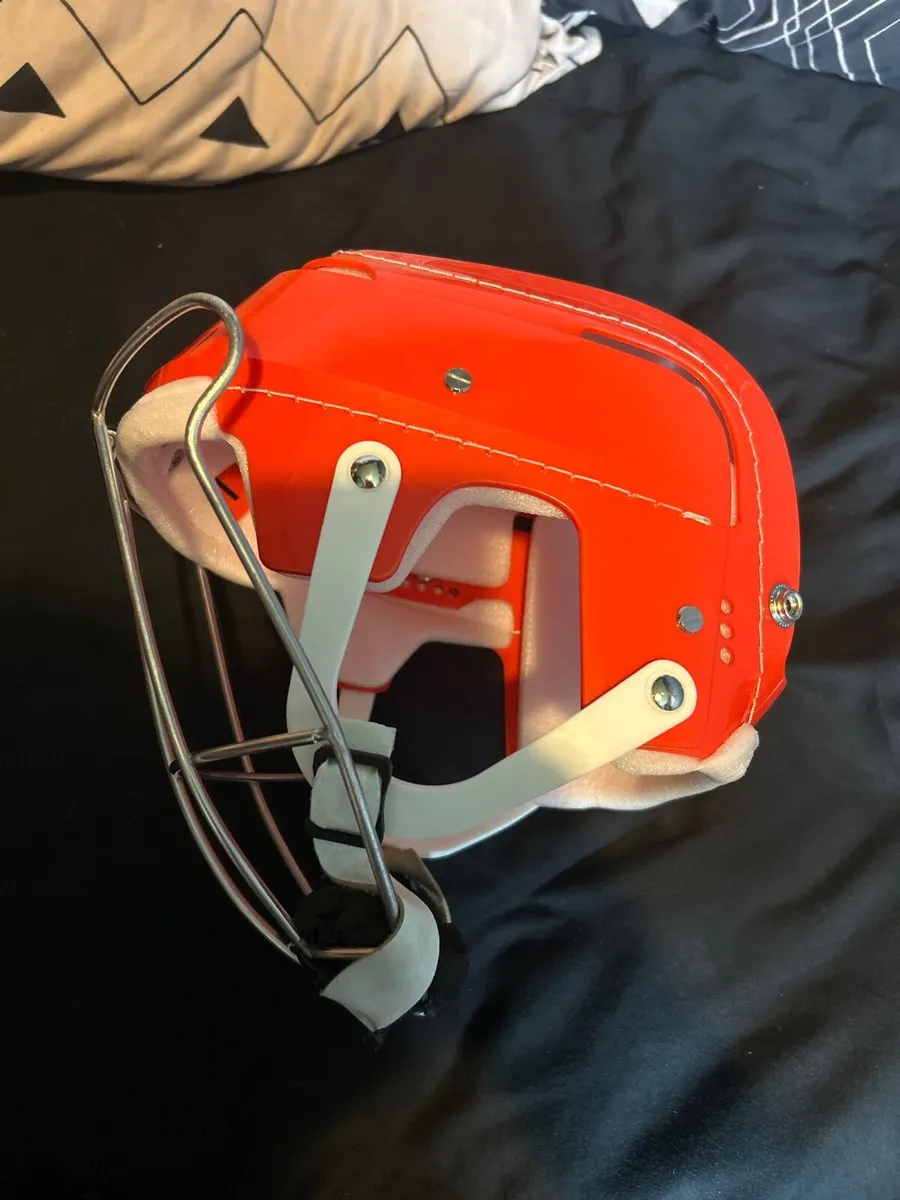 replica gola helmet with kilkenny faceguard - Image 1