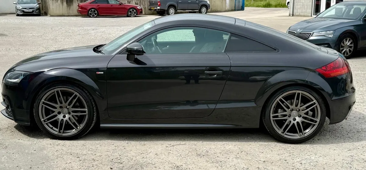 Audi TT 2013 - Image 1
