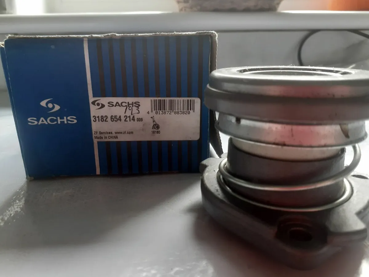 Clutch  saab 93 - Image 2