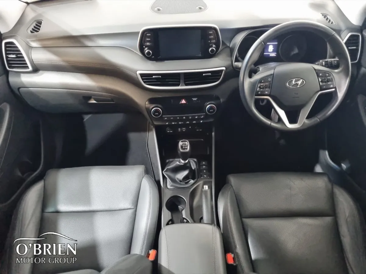 Hyundai Tucson 2WD Executive - Image 2