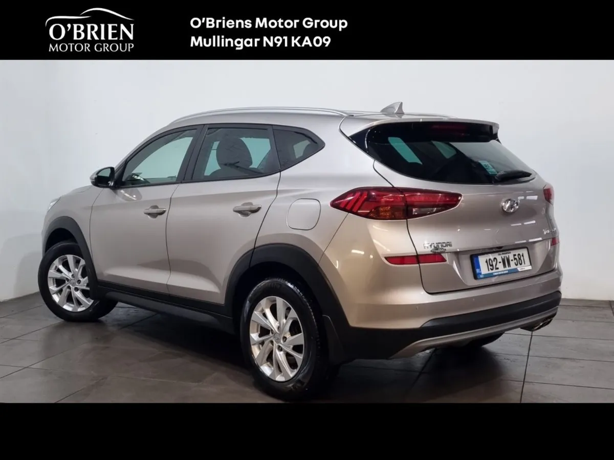 Hyundai Tucson 2WD Executive - Image 3
