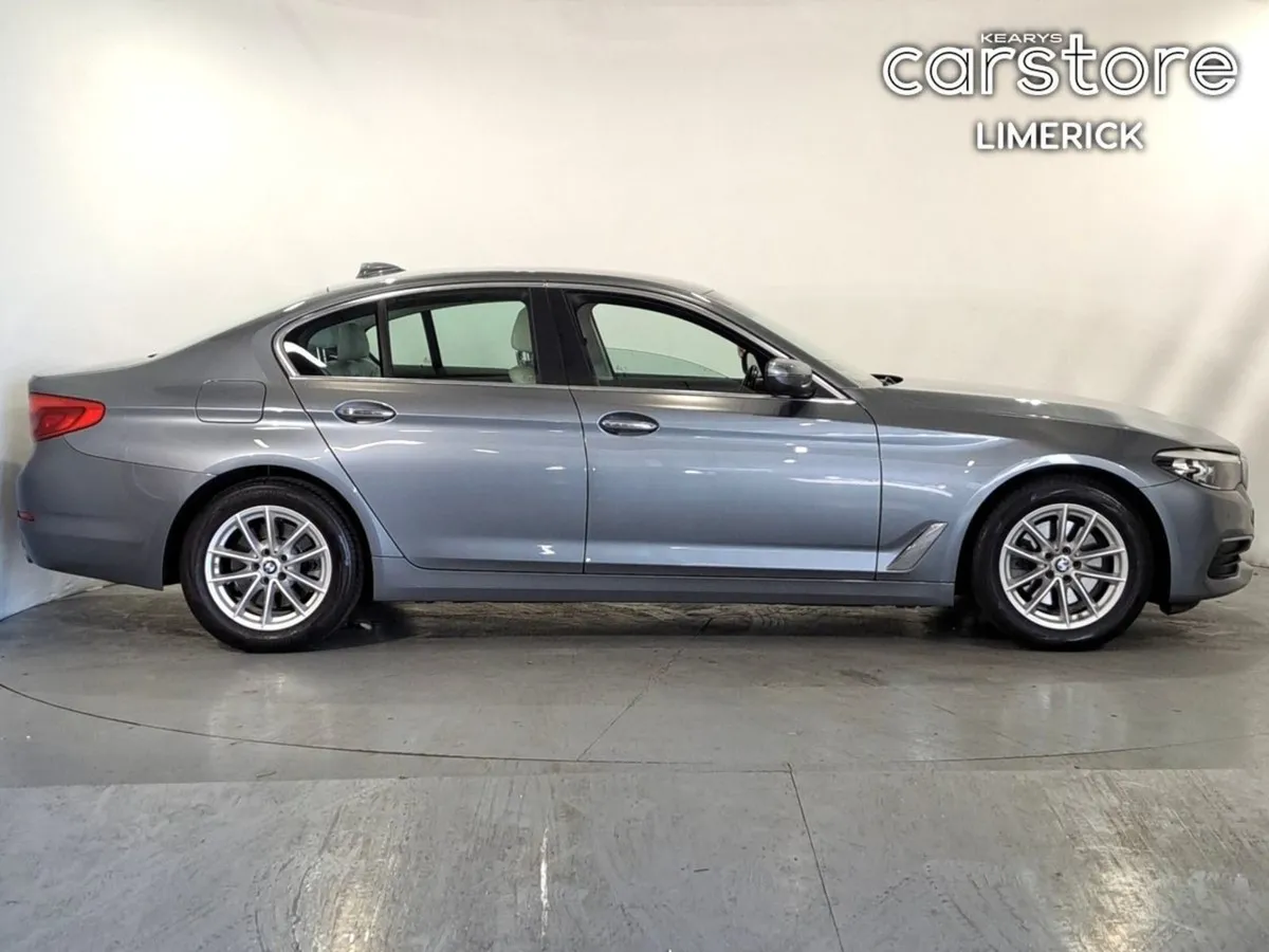 BMW 5 Series 520d SE Auto - Image 2