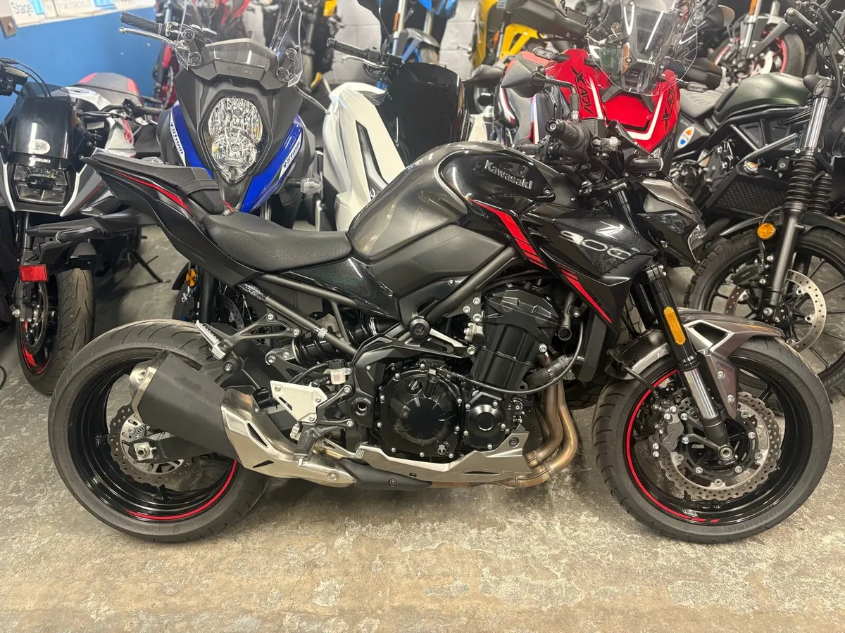 2023 Kawasaki Z900 - Image 1