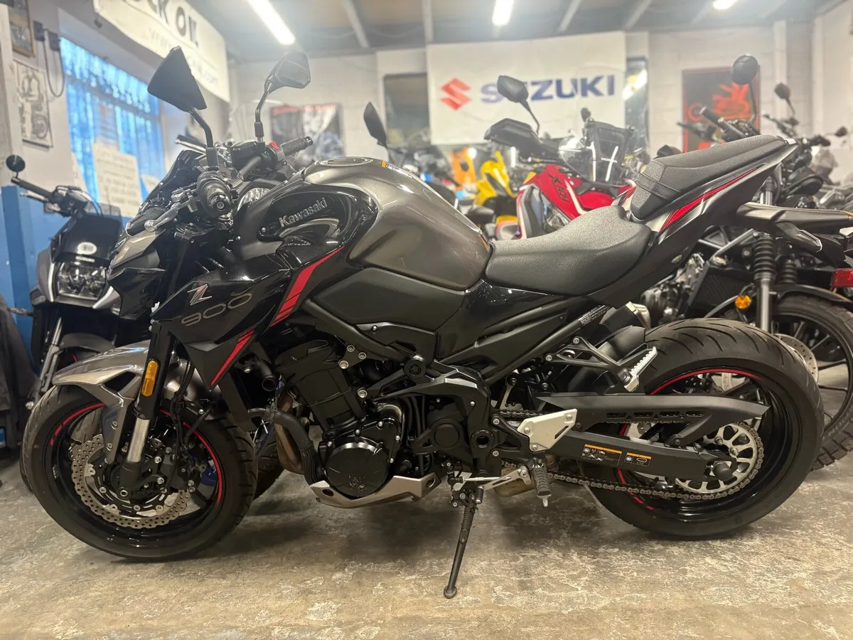 2023 Kawasaki Z900 - Image 4