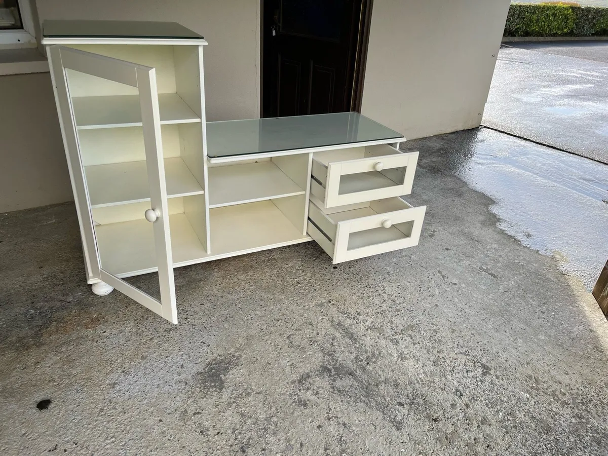 Television Unit - Image 3