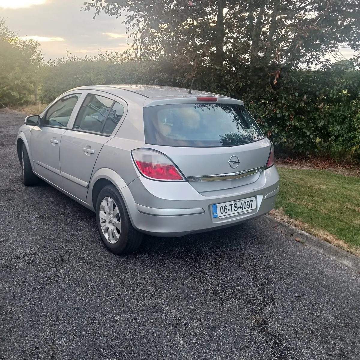06 Opel Astra Silver - Image 2