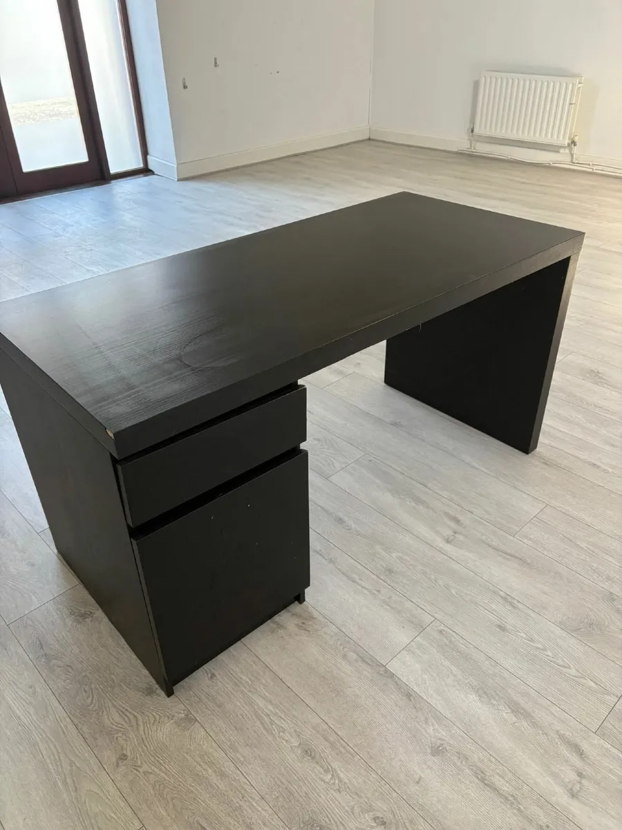 3 office desk - Image 1