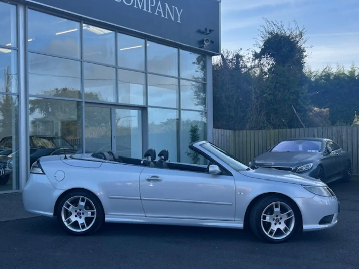 Saab 93 1.8T Cabriolet Vector Automatic - Image 3