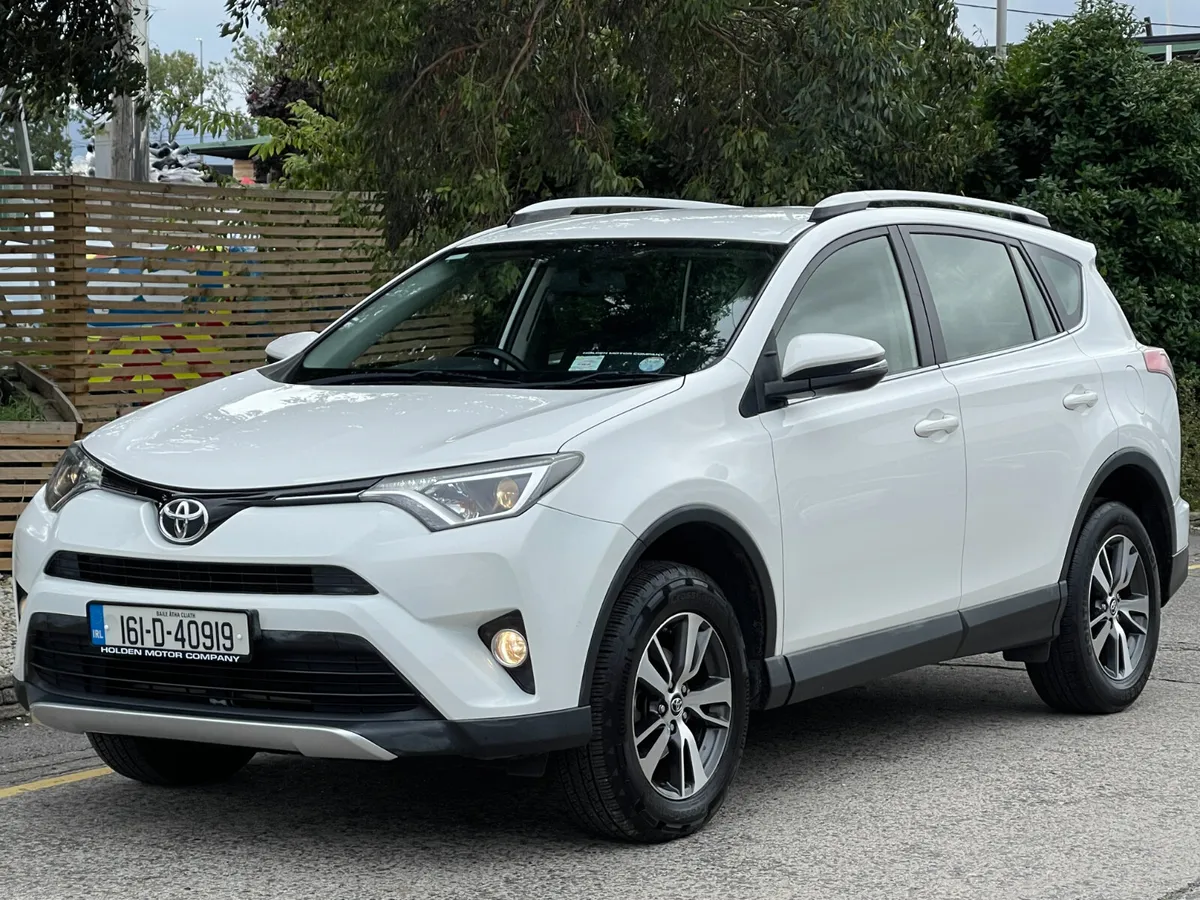 2016 Toyota RAV4..LOW MILES..2 KEYS - Image 1