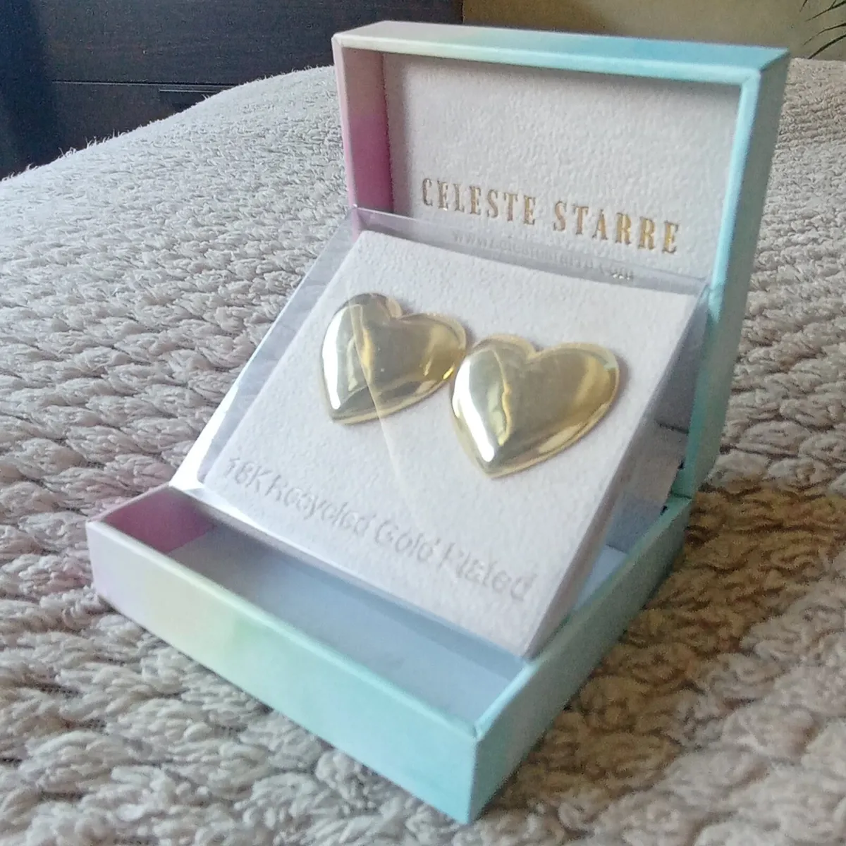 18K Recycled Gold-Plated Women's Heart Earrings - Image 2