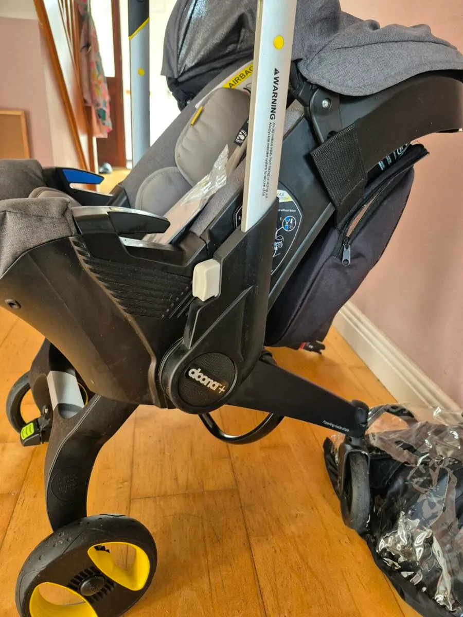 Doona stroller - Image 3