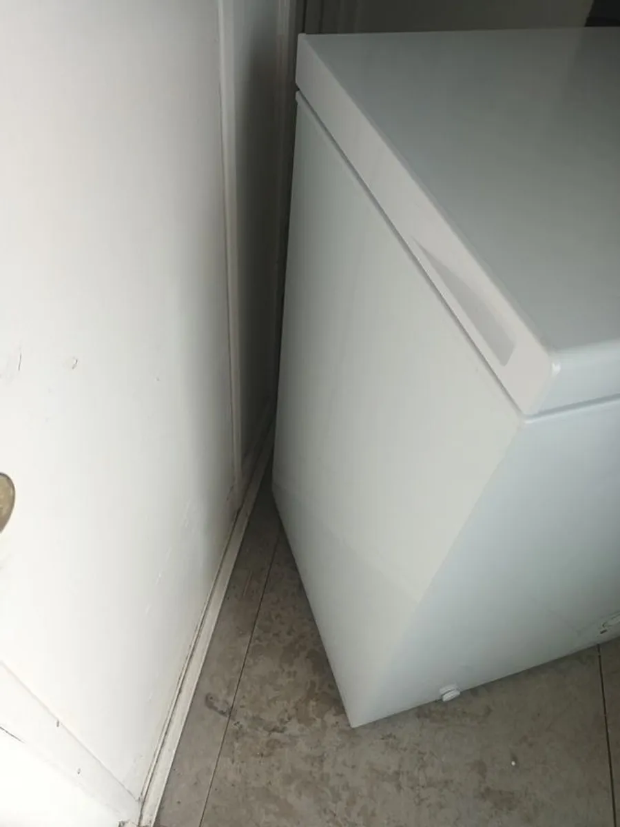 Chest Freezer - Image 2