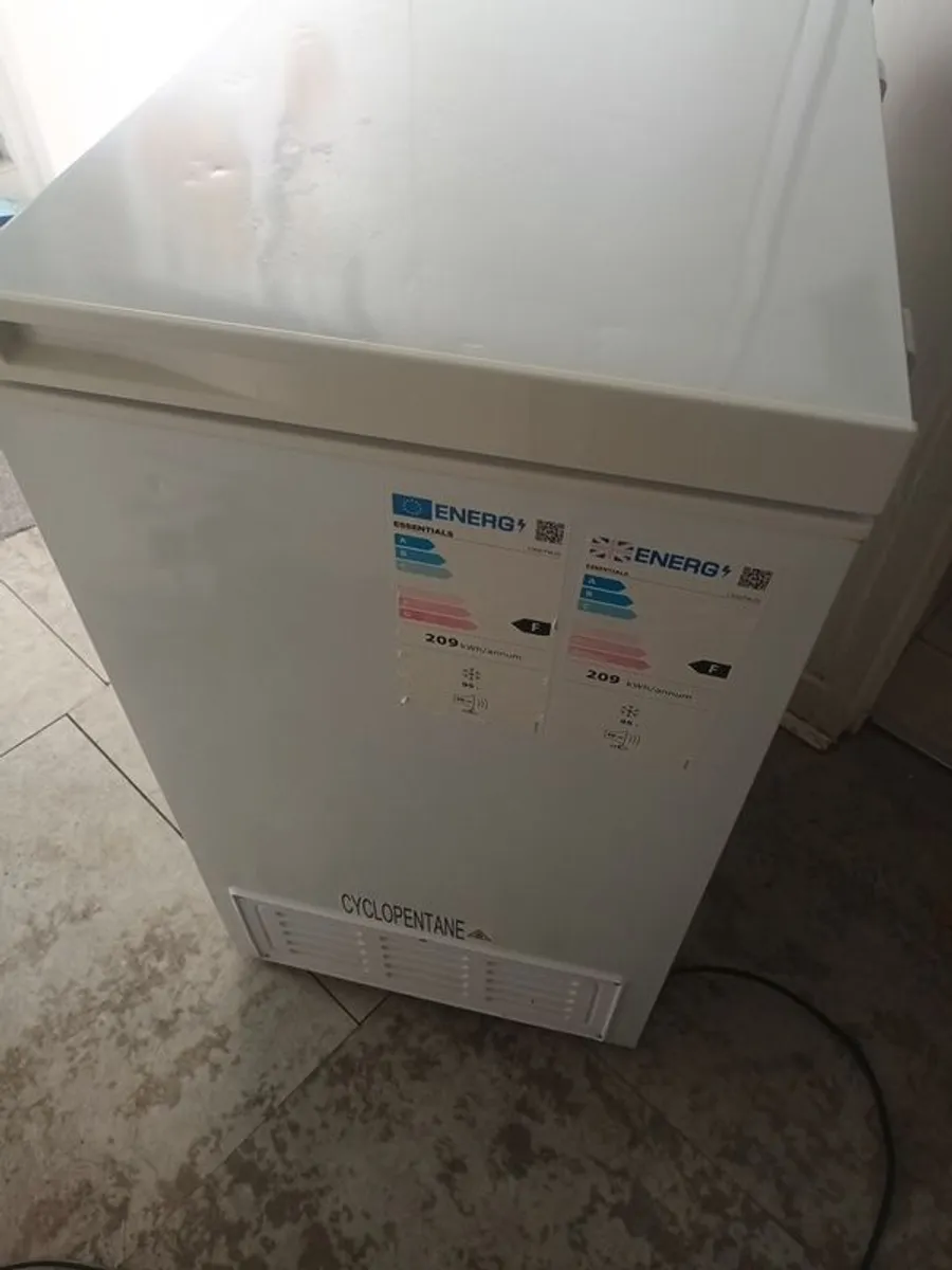 Chest Freezer - Image 3