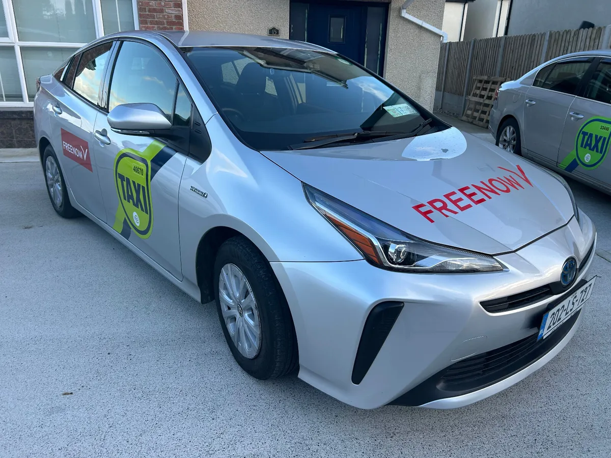 2020 TAXI READY Toyota Prius 1.8 hybrid autoamtic - Image 1
