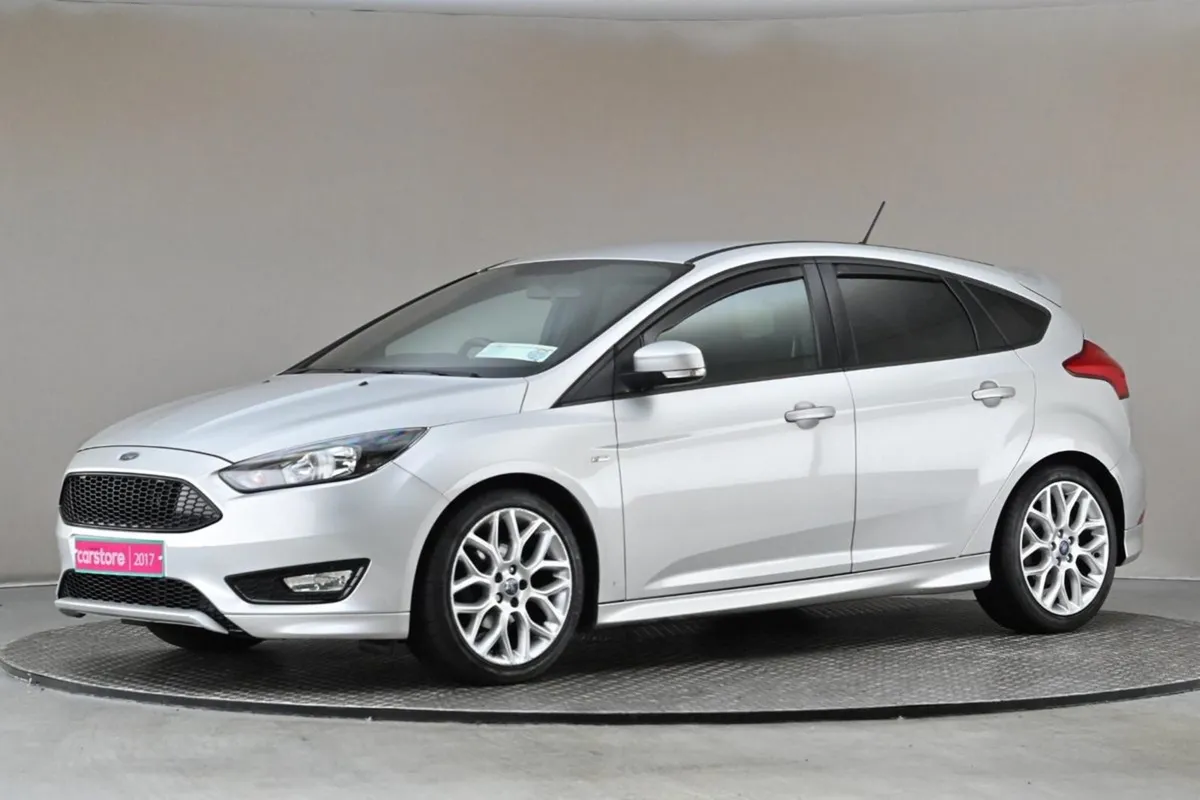 Ford Focus 1.0 Ecoboost St-line 125BHP Auto - Image 4
