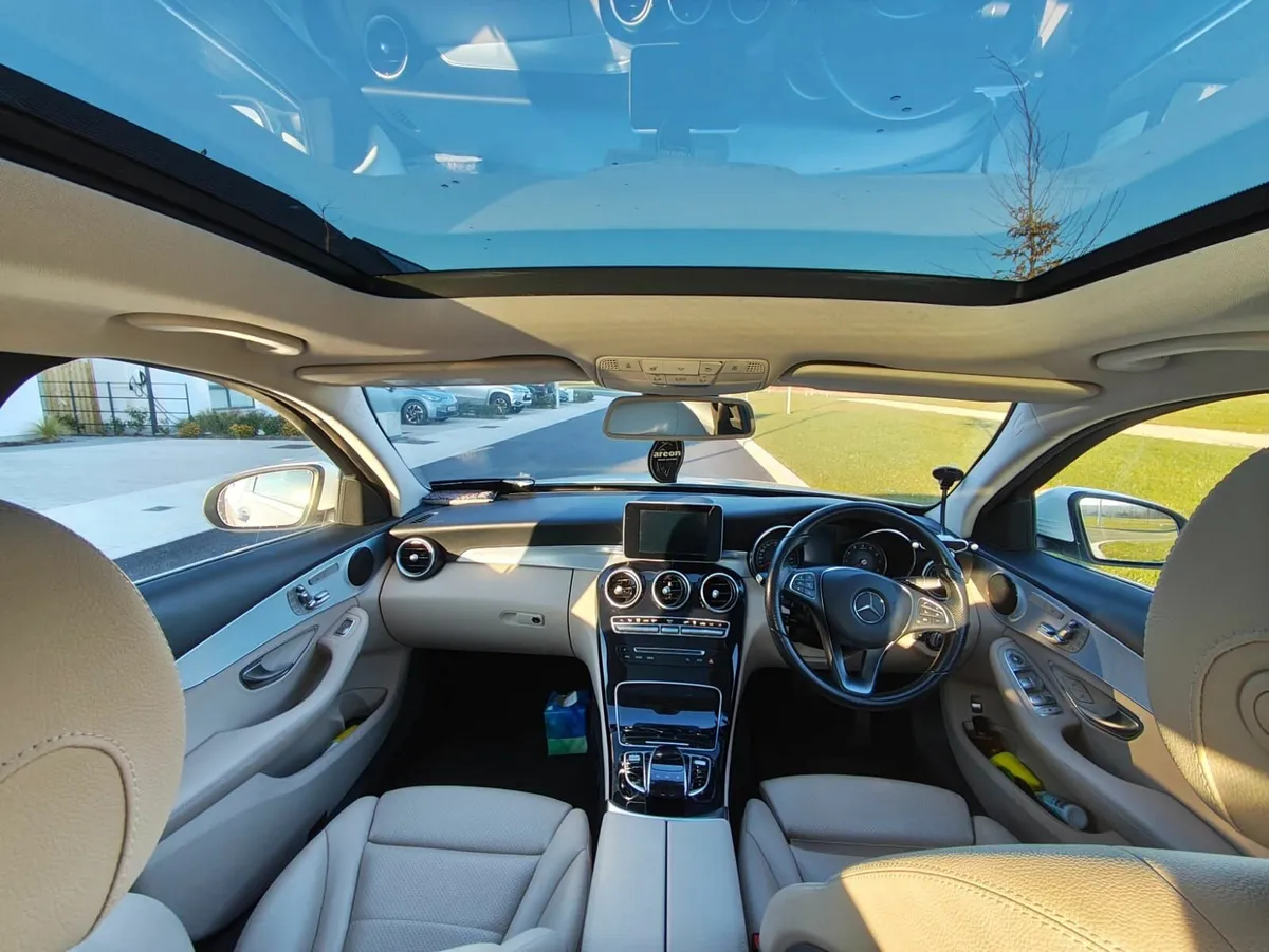 Mercedes-Benz C-Class 2016 - Image 3