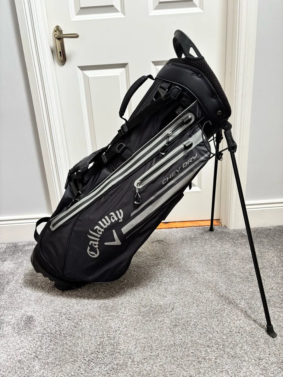 Callaway chev dry stand golf bag - Image 1