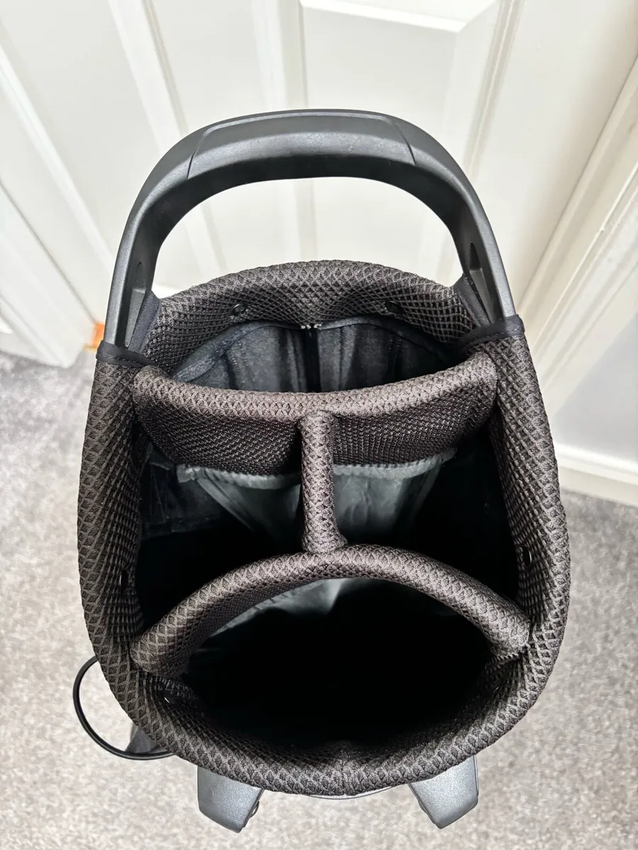 Callaway chev dry stand golf bag - Image 2