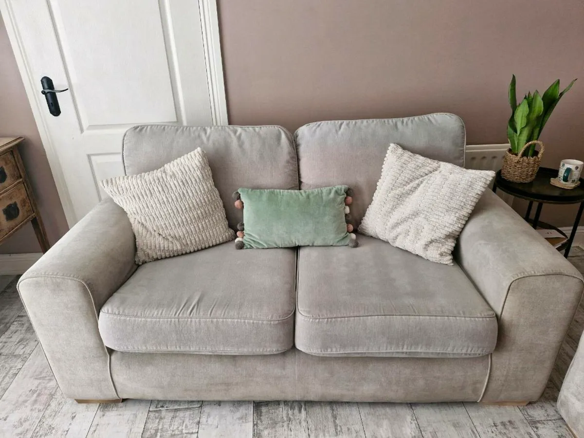 Couch €150