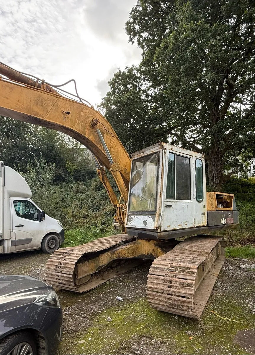 Digger track machine - Image 3