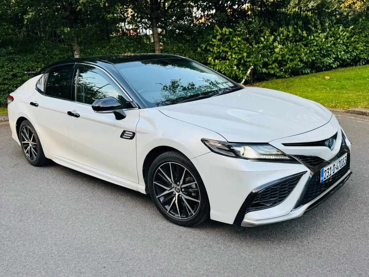 Camry Top Spec- World Sports Spec- Hybrid Warranty - Image 4