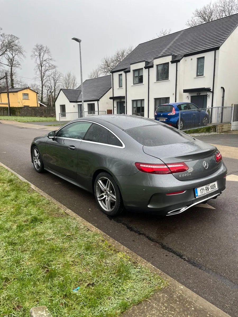Mercedes E Class Coupe 2017 - Image 4