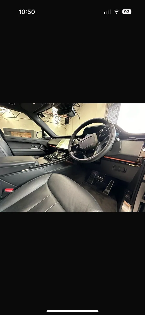 Range Rover sport 2 seat commercial - Image 3