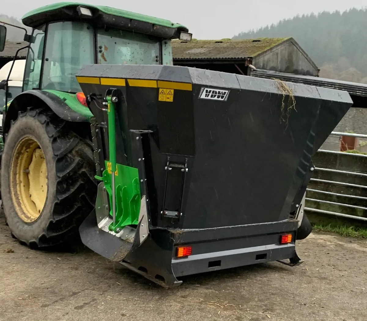 VDW mini diet feeder - Image 1