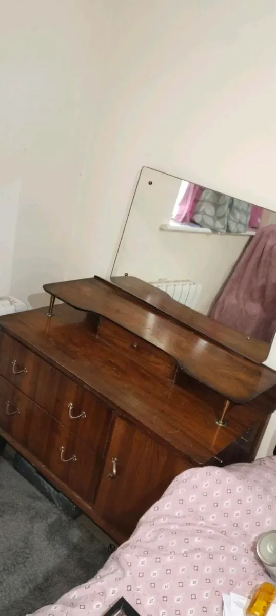 Dressing table - Image 2