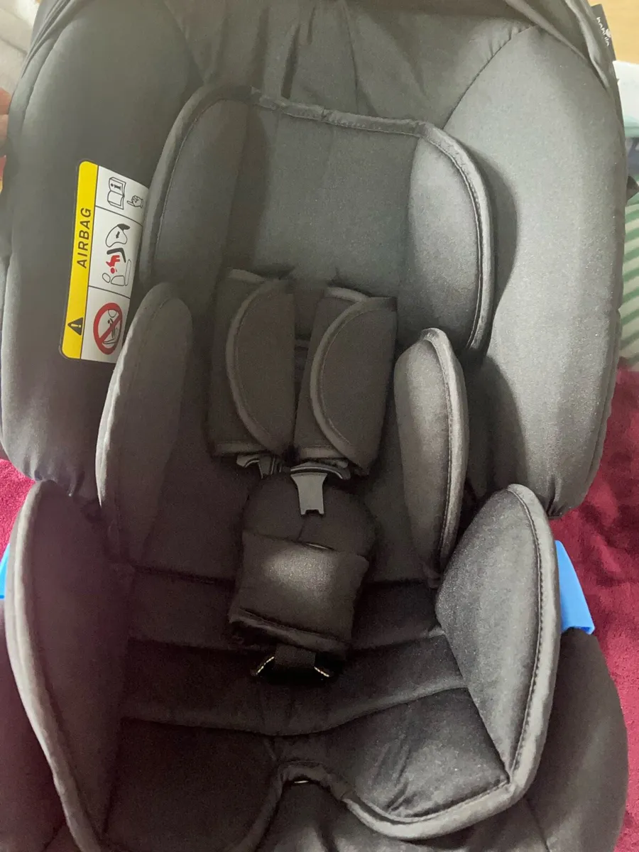 Baby car seat - Image 1