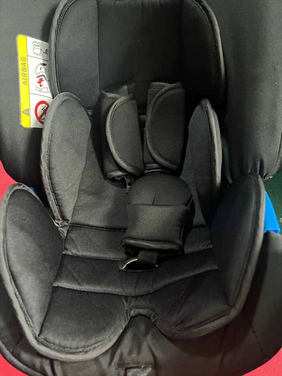 Baby car seat - Image 4