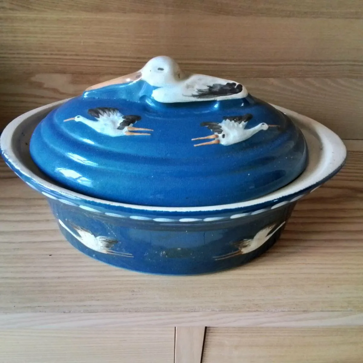 ANTIQUE AND COLLECTABLES - Image 2