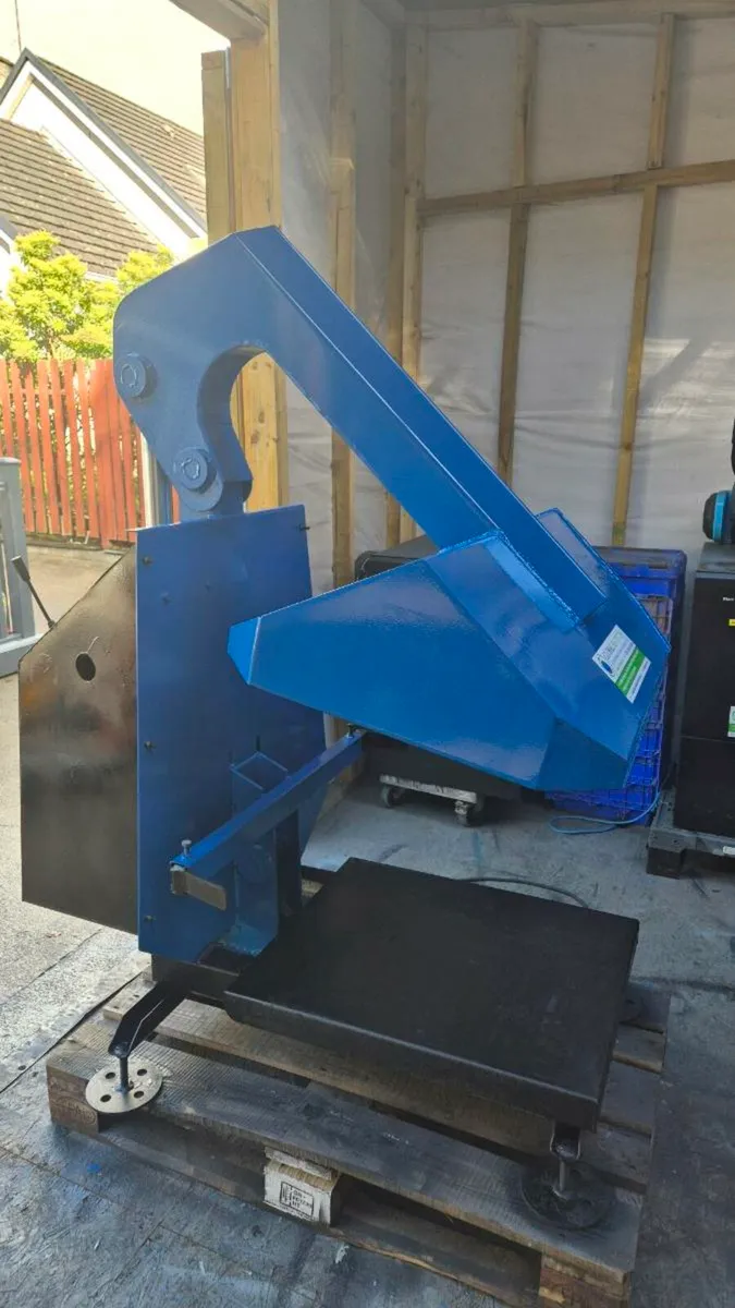 Bin compactor press - Image 4