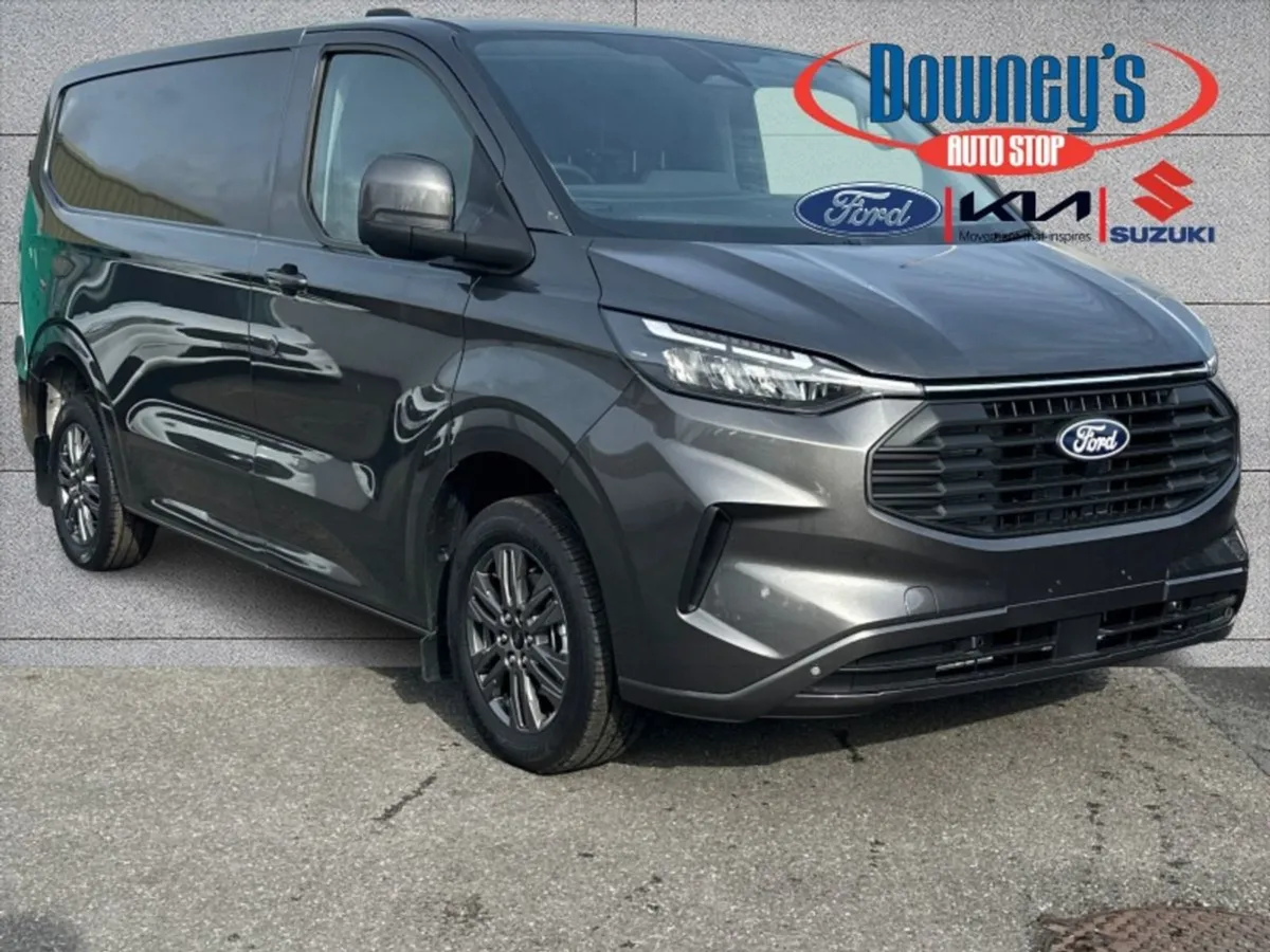 Ford Transit Custom SWB Limited 136 PS  auto  2.0 - Image 1