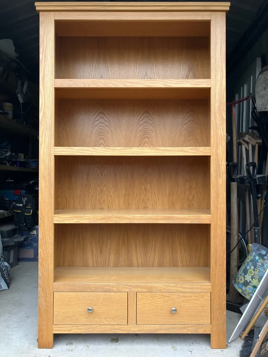 Bookcase with Drawers